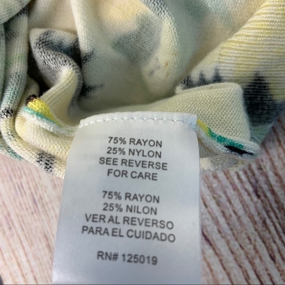 Joseph A Floral Cardigan Small - Picture 6 of 6